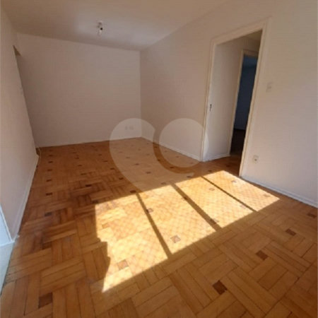 Apartamento 97m² para locação com 2 dormitórios e 1 vaga para garagem localizado na Vila Clementino