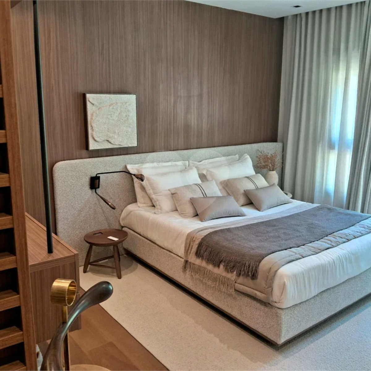 Apartamento à venda com 3 suítes em Moema, São Paulo, SP