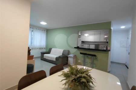 Apartamento à venda na Vila Guarani