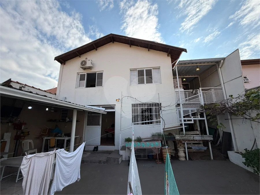 Casa à venda com 2 quartos, sendo 1 suíte,  em Vila Rezende, Piracicaba, SP