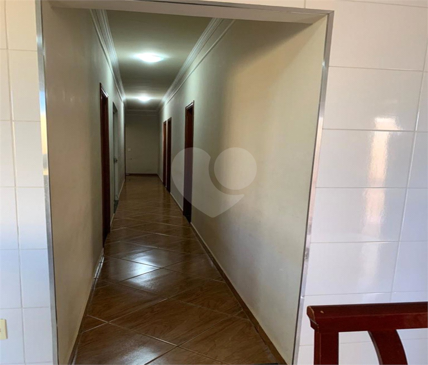 Casa à venda com 4 quartos, sendo 1 suíte, em Jardim Cruzeiro do Sul, São Carlos, SP
