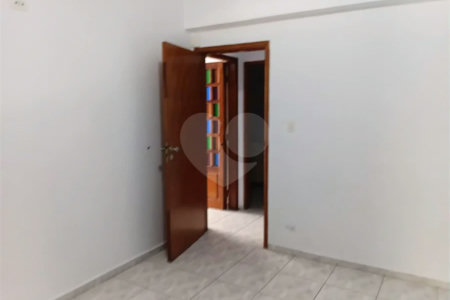 Apartamento à venda ou para alugar com 2 quartos, sendo 1 suíte,  no Centro, São Roque, SP