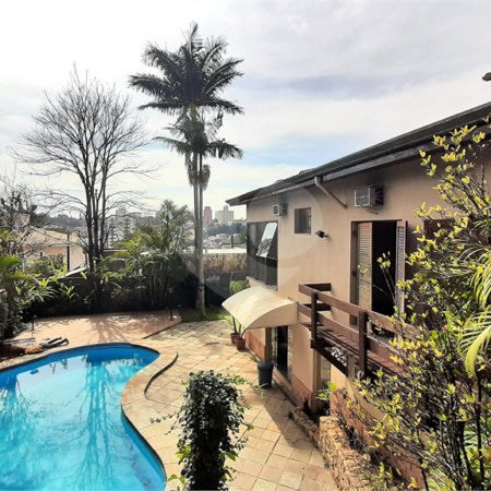 Casa Térrea à venda com 4 quartos, sendo 2 suítes, em Chácara Monte Alegre, São Paulo, SP