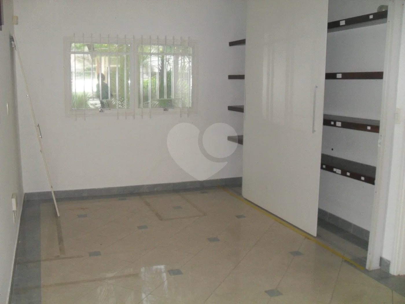 Excelente sobrado/prédio comercial próximo ao Aeroporto de Congonhas!