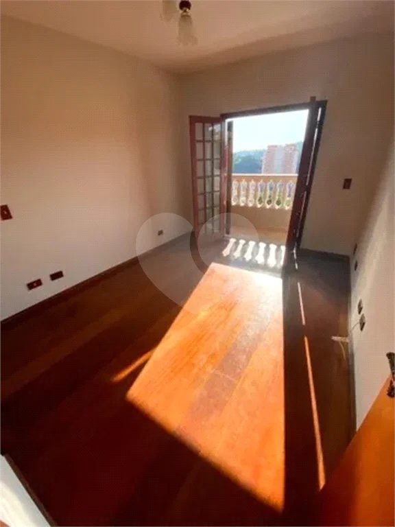 Casa à venda com 4 quartos, sendo 2 suítes,  em Jardim da Fonte, Jundiaí, SP