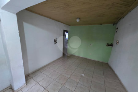 Casa para reforma terreno de 300 m²