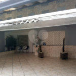 Casa 4 dormitórios, 3 vagas