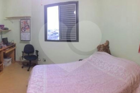 Oportunidade - Apto. 4 Suites / 4 Vagas de garagem