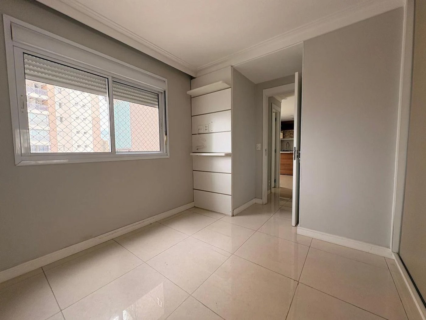 Apartamento à venda com 2 quartos em Jardim Esmeralda, São Paulo - SP