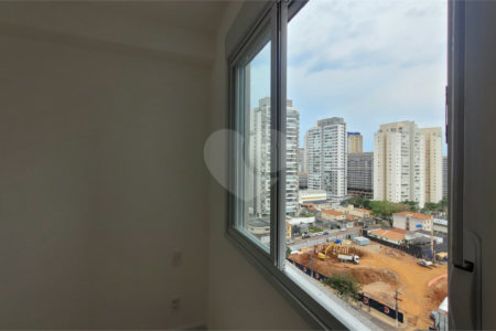 Apartamento com 1 Suíte à venda no Alto do Ipiranga,