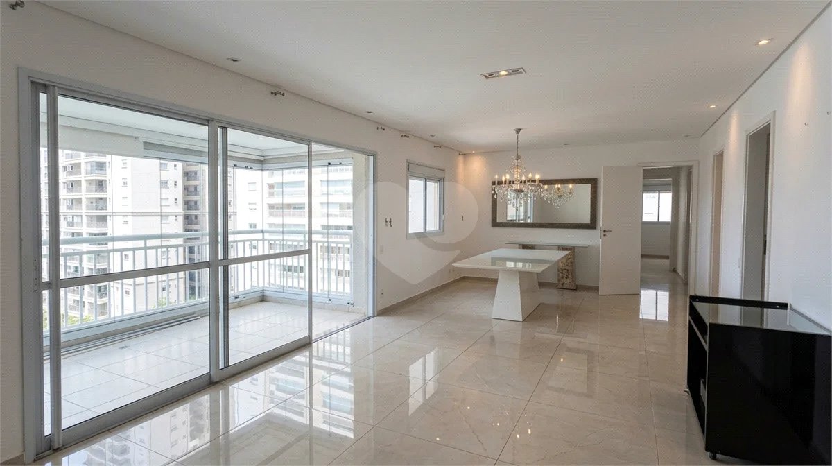 Apartamento de alto padrão com 128 m², 3 suítes, 2 vagas, vista para a piscina e lazer completo em condomínio clube no coração de Nova Petrópolis.