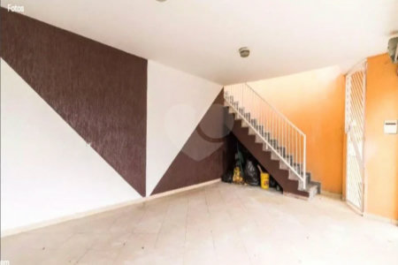 Casa com 203m² , 4 dormitórios , sendo 3 suítes , 2 vagas , à venda na Vila Formosa.