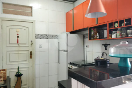 Apartamento e Sala Comercial no centro de São Paulo.
