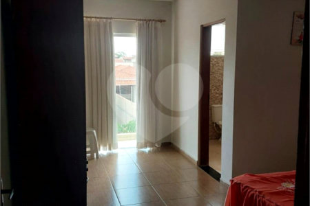 Casa sobrado para venda no Residencial Itamarati