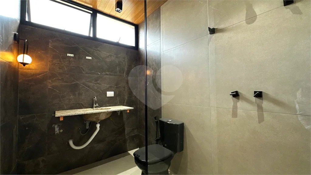 Casa Comercial disponível para venda e locação no Bairro Cidade Jardim em Piracicaba - SP.