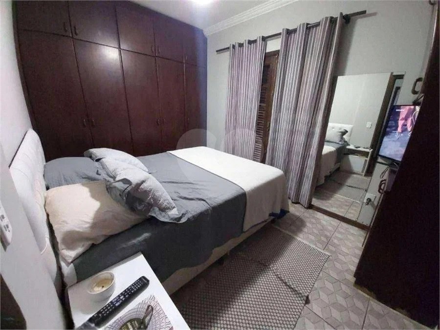 Casa à venda no Condomínio Vista Alegre Sede em Vinhedo/SP