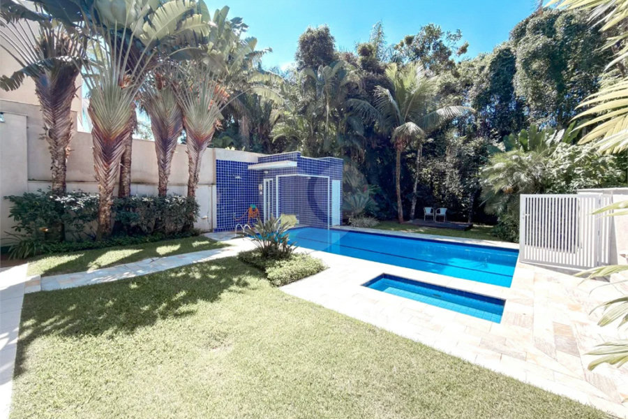 Casa à venda com 5 suítes em Riviera de São Lourenço, Bertioga, SP