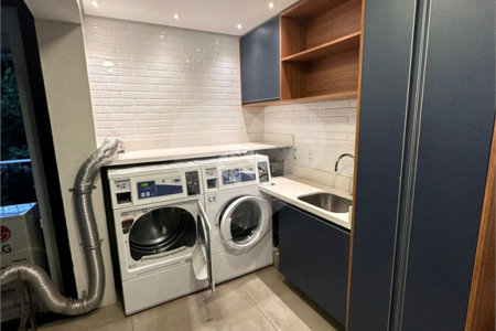 Studio Mobiliado à venda com 31m², 1 quarto Vila Nova Conceição - Estuda permuta.