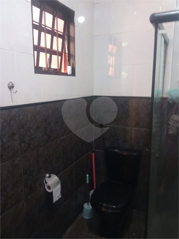 Casa com 60m², 2 dormitórios, 2 vagas, à venda na Vila Fachini
