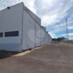 Galpão Comercial .