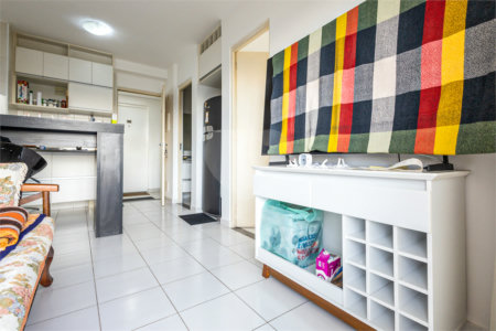 Praticidade e Localização Estratégica no Brás: Apartamento de 32 m² para Venda!
