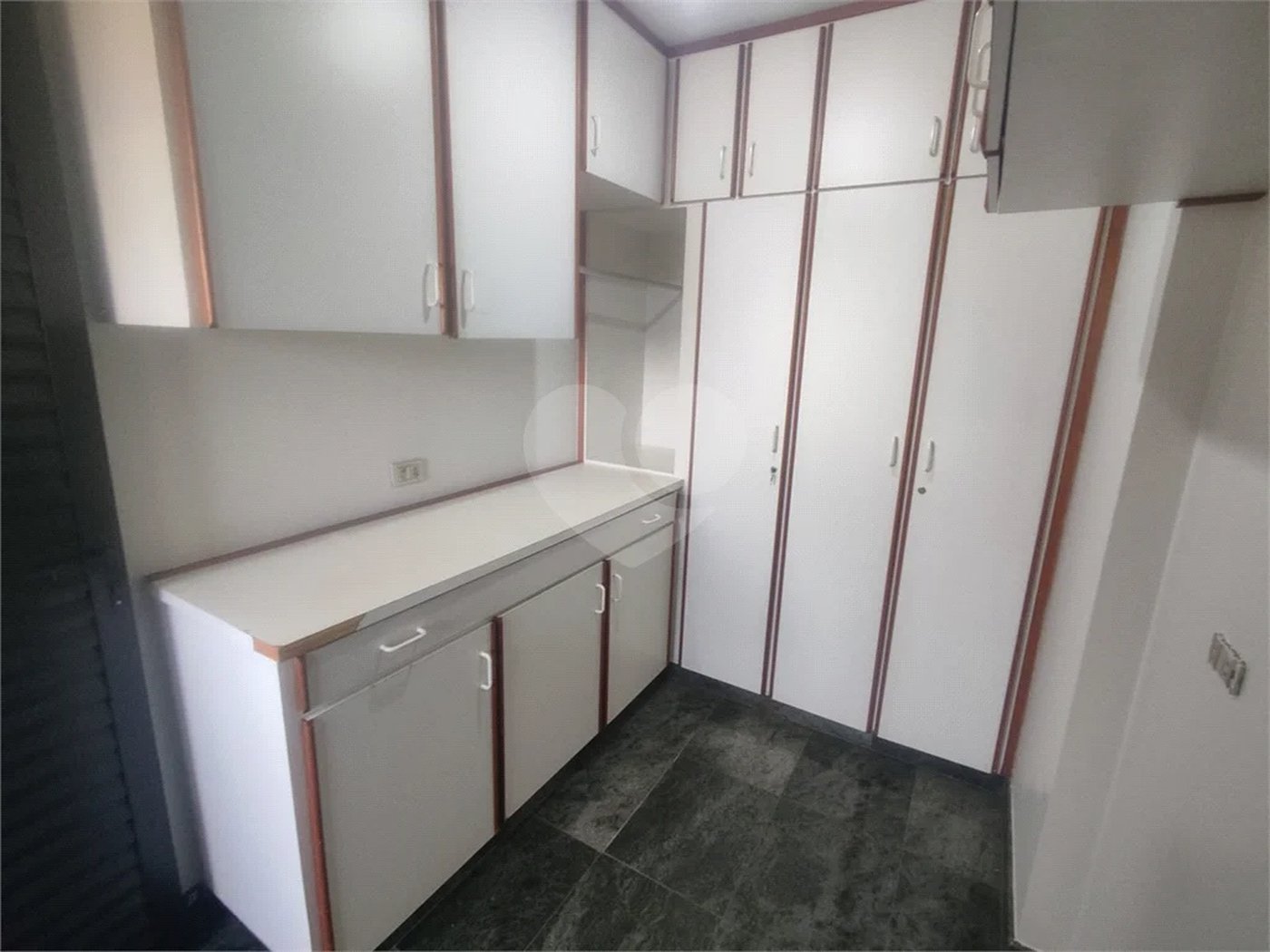 Apartamento para venda e locação no Bairro Vila Rezende em Piracicaba - SP.