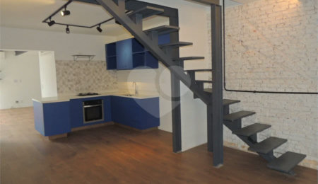 Casa de Vila à venda com 4 quartos, sendo 3 suítes,  em Chácara Santo Antônio, São Paulo, SP