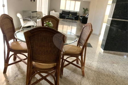 Apartamento no Edifício Portal da Vila