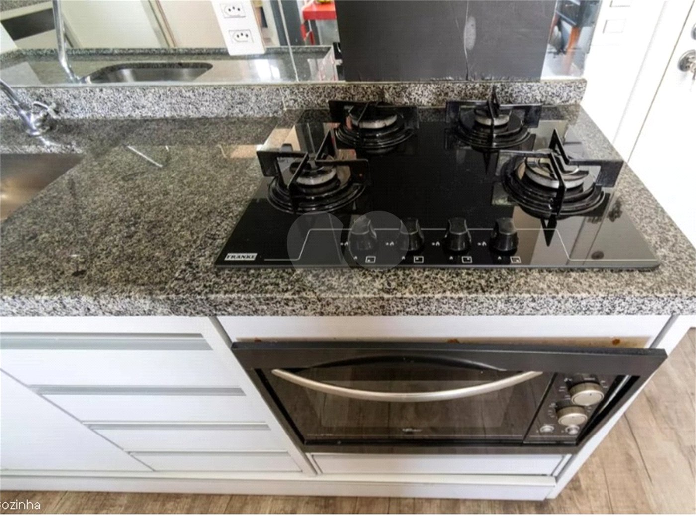 Vende-se Apartamento mobiliado de 34 m² na Vila Mascote