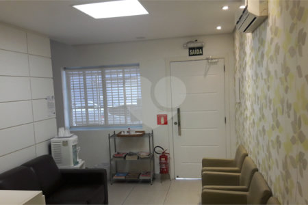 Sobrado à venda com 5 quartos em Chácara Santo Antônio (zona Sul), São Paulo, SP
