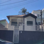 Casa para venda no Centro.