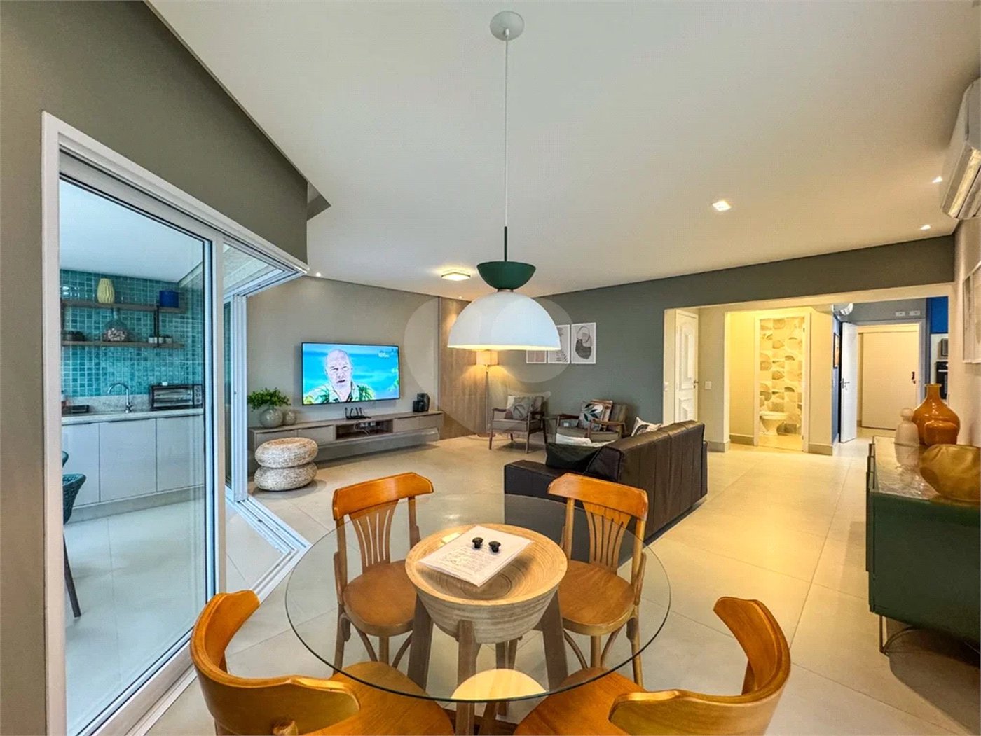 Apartamento à venda com 3 suítes em Riviera de São Lourenço, Bertioga, SP
