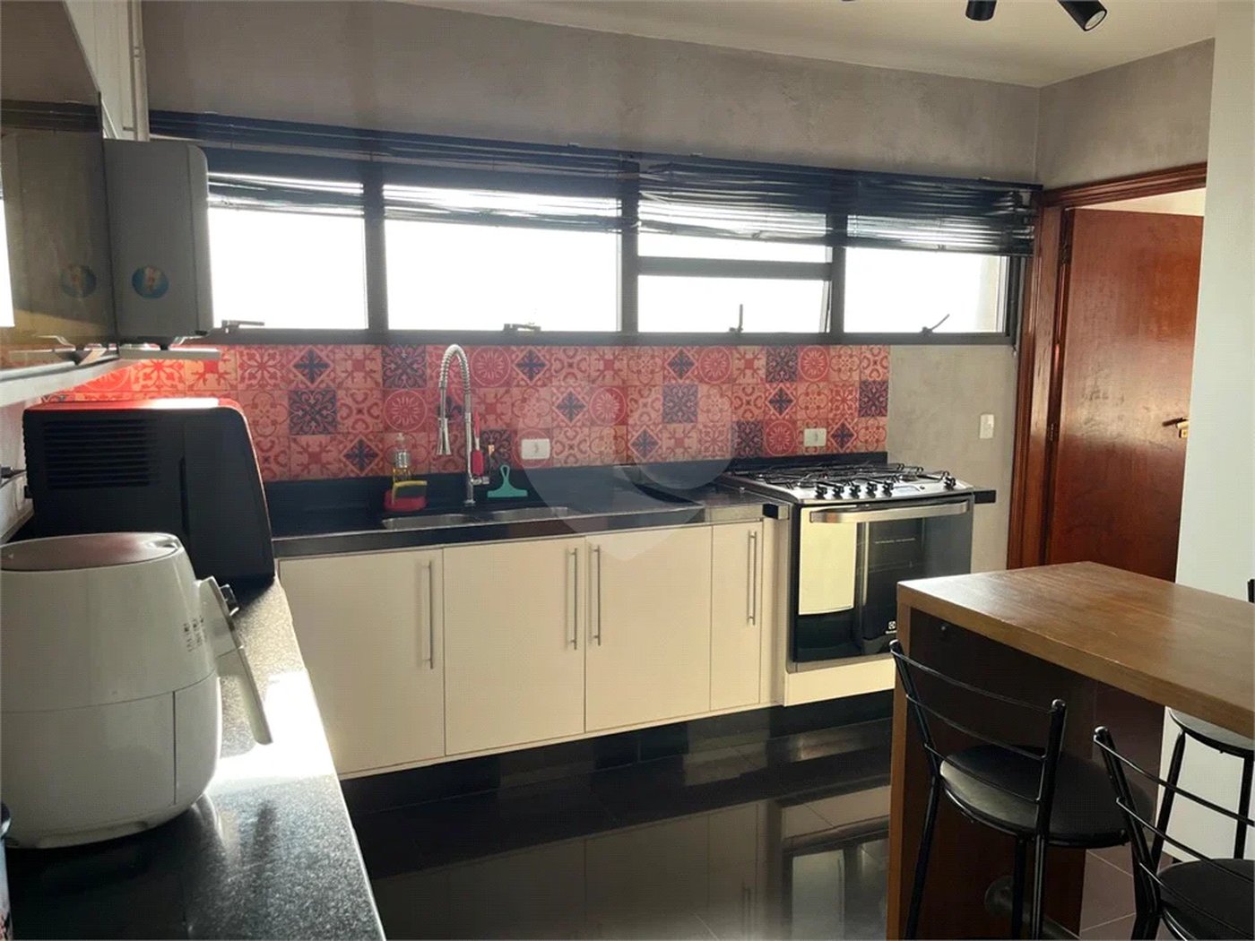 Apartamento à venda com 3 quartos, sendo 1 suíte,  em Santana, São Paulo, SP