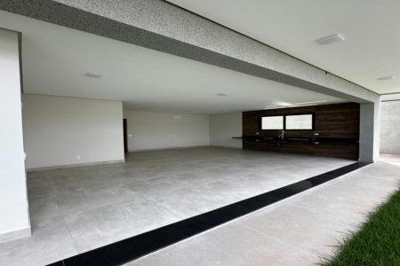 Casa à venda com 3 quartos, sendo 1 suíte, no condomínio Gran Ville São Venâncio, Itupeva - SP