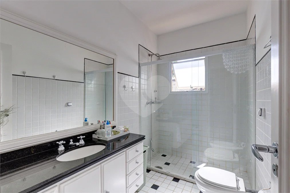 Casa à venda com 4 suítes no condomínio The Buckingham, São Paulo - SP