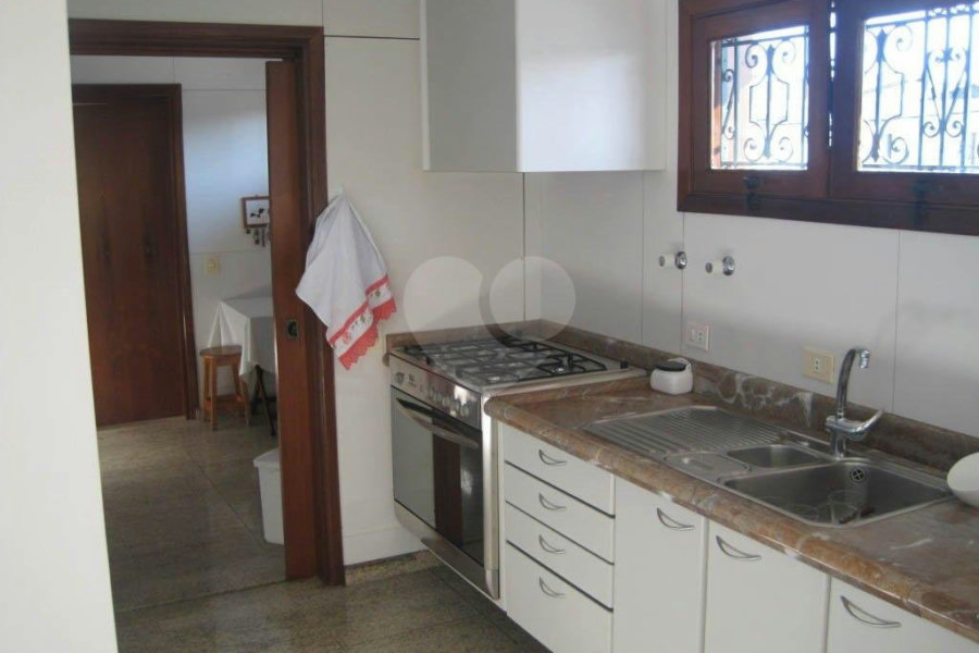 Casa para venda no Jardim da Gloria 4 dormitórios 2 suítes 4 vagas