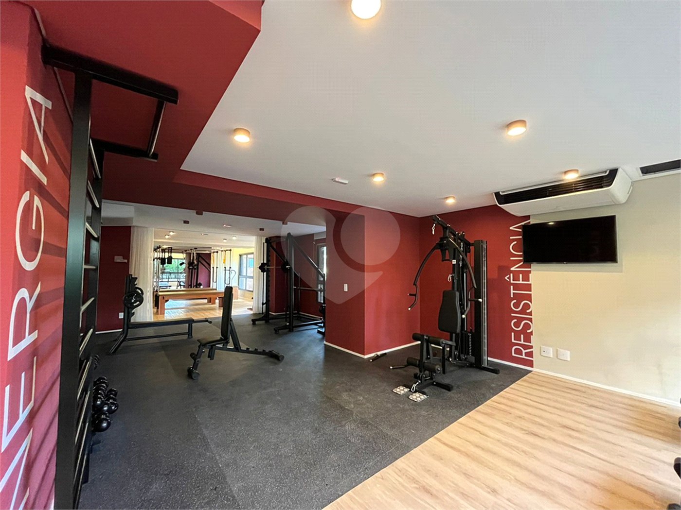 Studio locado á venda perto do metrô no Campo Belo, São Paulo - SP