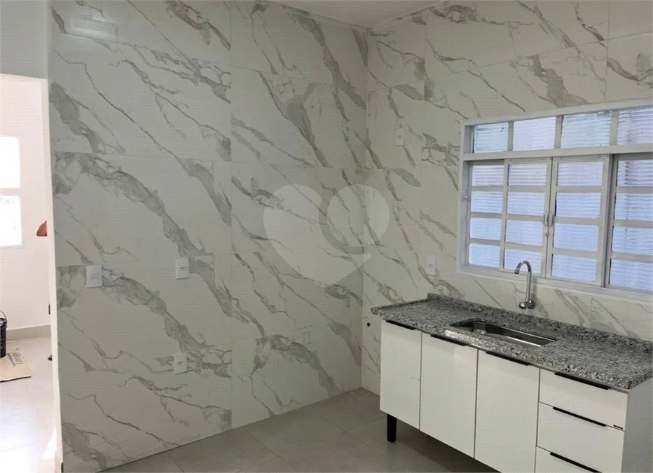 CASA À VENDA | PRONTA PARA MORAR