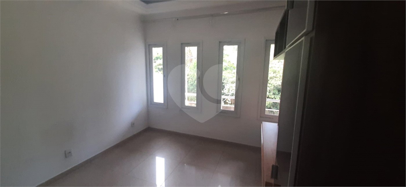 Sobrado com vista cinematográfica no Condomínio Villagio Capriccio/ Louveira- SP.