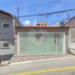 Casa à Venda em São Caetano do Sul com 188 m², 2 Vagas e Churrasqueira.