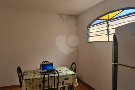 Casa térrea para venda.