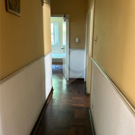Casa à venda com 3 quartos, sendo 1 suíte, em Interlagos, São Paulo, SP