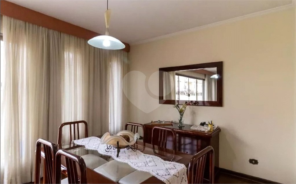 Casa a venda na Região da Saúde