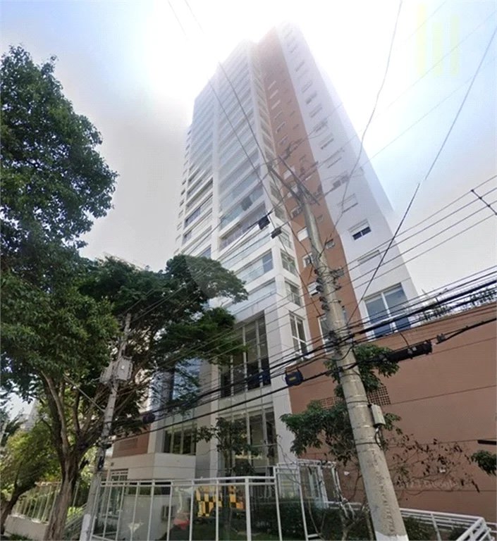 Apartamento à venda com 3 suítes em Vila Pompéia, São Paulo, SP