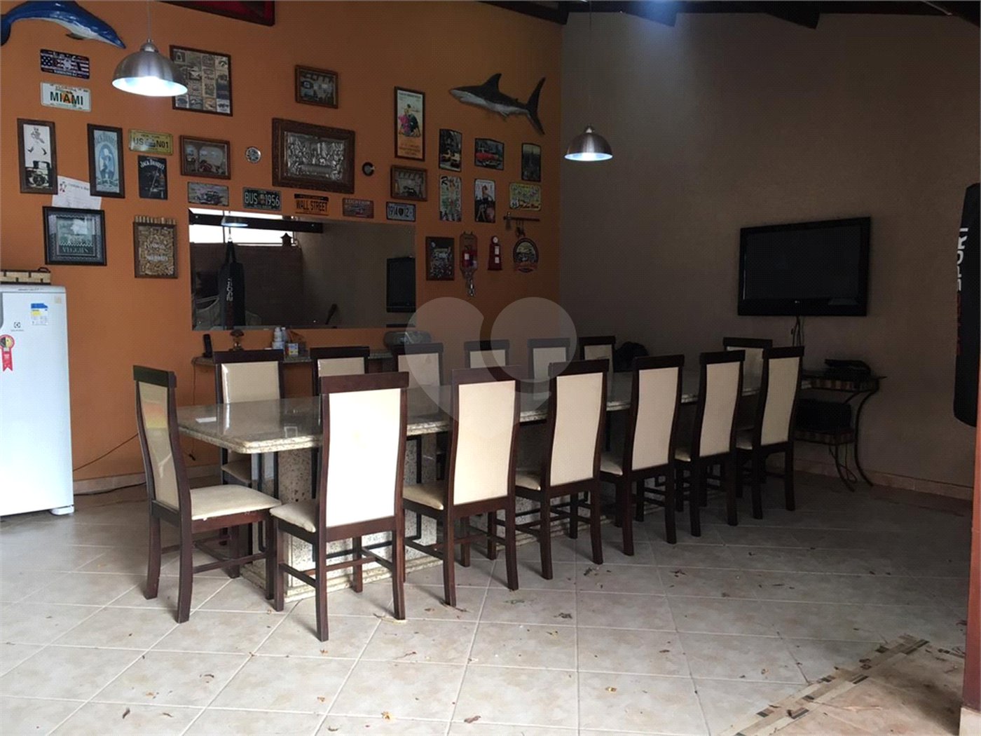 Casa térrea no Centro.