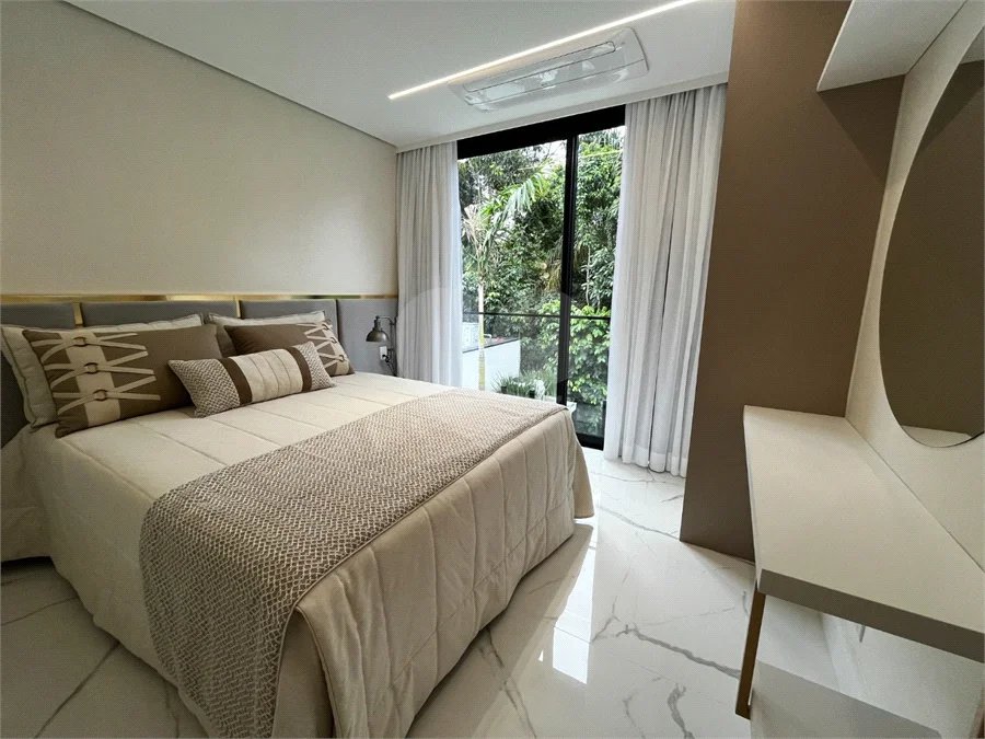 Casa à venda com 5 suítes em Riviera de São Lourenço, Bertioga, SP