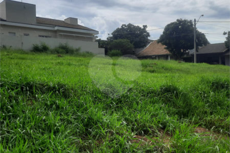 Lote a venda no condominio Villaggio Capriccio