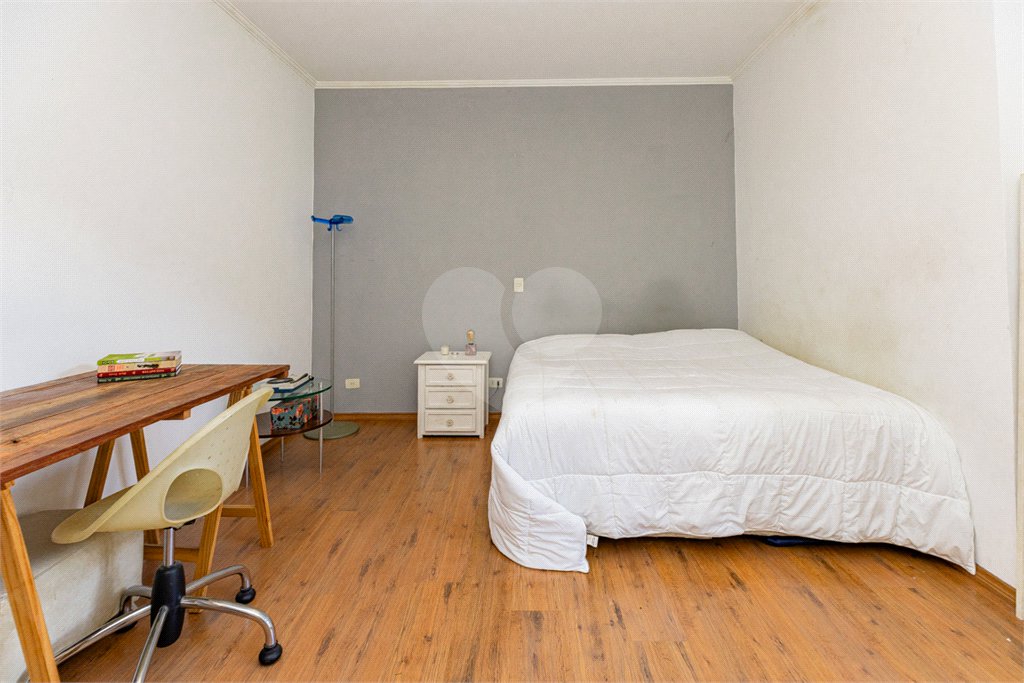 Sobrado à venda com 4 quartos, sendo 3 suítes, em Vila Cruzeiro, São Paulo, SP