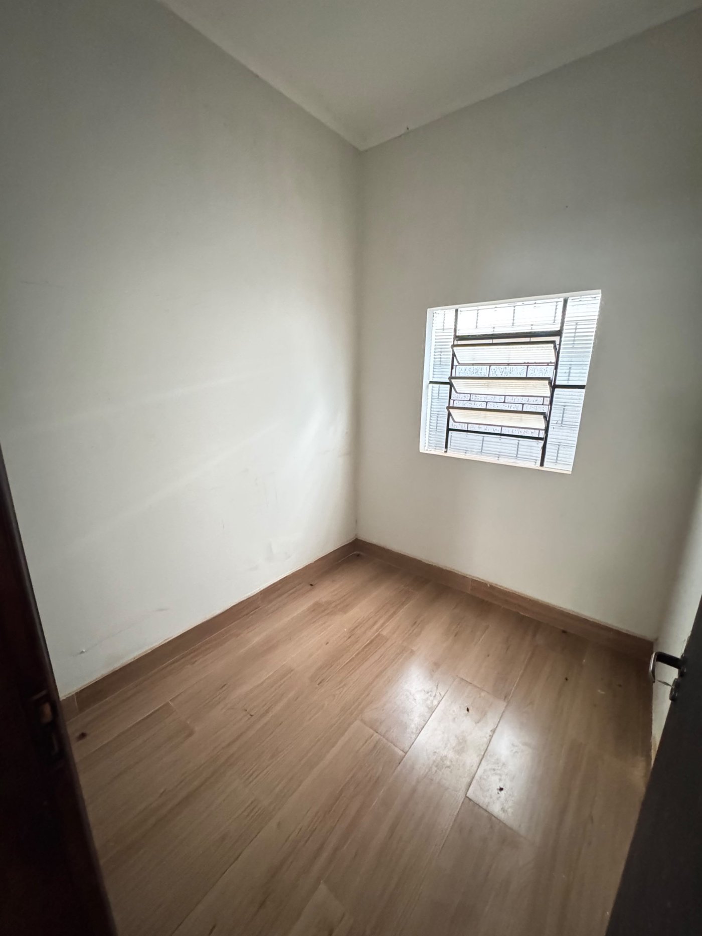 Casa para alugar com 3 quartos, sendo 1 suíte,  em Santos Dumont, Três Lagoas, MS