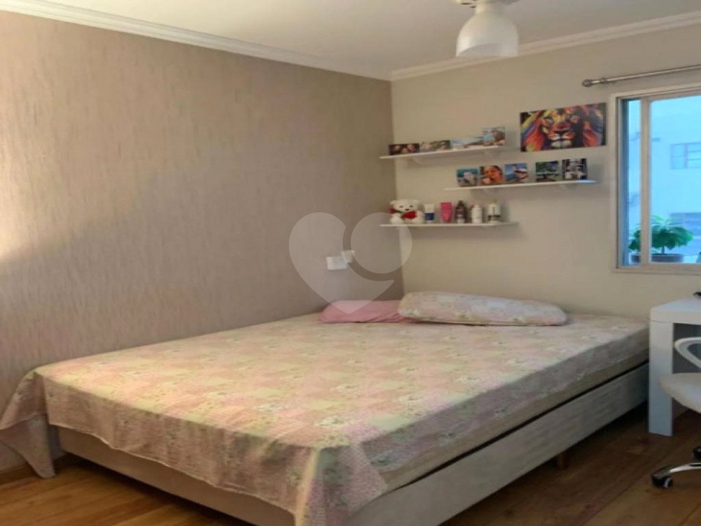 Ótimo apartamento na Vila Mascote, venha fazer uma visita.